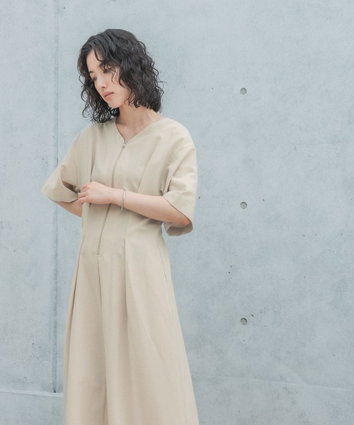 LEPSIM(レプシィム)の「【FOR I SERIES】フロントジップワンピース 126646(ワンピース・レディース・ブルーグリーン/ライトベージュ/ブラック・FREE)」の7枚目の写真