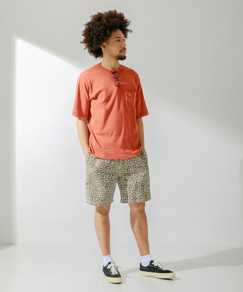 URBAN RESEARCH Sonny Label（アーバンリサーチサニーレーベル）の「総柄ベイカーショートパンツ（その他パンツ・メンズ・ベージュ系その他/グリーン系その他/ホワイト系その他・MEDIUM/LARGE）」の16枚目の写真
