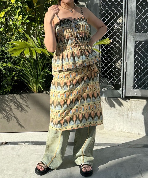 CIAOPANIC（チャオパニック）の「INDIAプリントリバーシブルシャーリングビスチェ（キャミソール・レディース・ブラウン/パープル・FREE）」の5枚目の写真