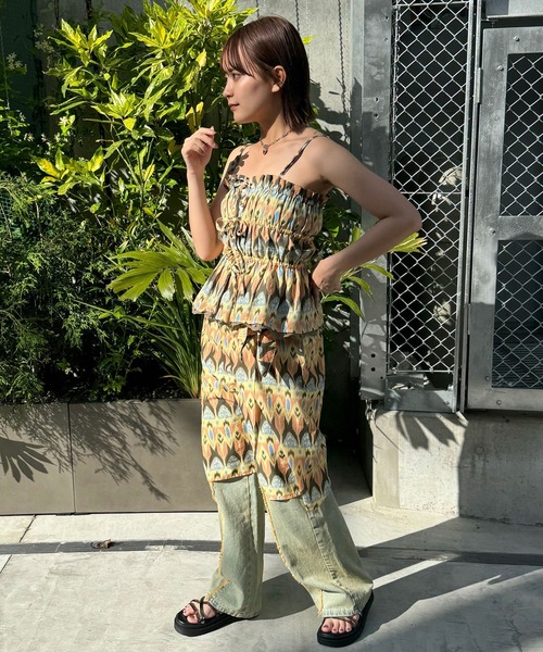 CIAOPANIC（チャオパニック）の「INDIAプリントリバーシブルシャーリングビスチェ（キャミソール・レディース・ブラウン/パープル・FREE）」の7枚目の写真