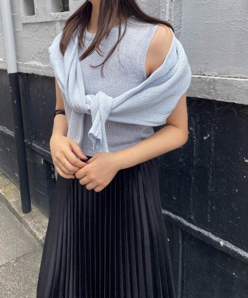 ketty cherie(ケティシェリー)の「2wayリネンミックスニットカーディガンアンサンブル≪手洗い可能≫(ニット/セーター・レディース・ブラック/ブルー・M)」の2枚目の写真