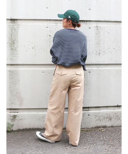 Ungrid(アングリッド)の「【WEB限定】スリーブボリュームワッフルボーダーロングスリーブTee(Tシャツ/カットソー・レディース・ネイビー/グリーン/レッド・FREE)」の19枚目の写真