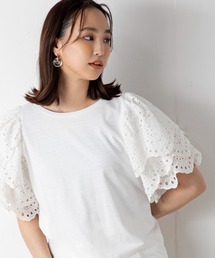 MILLION CARATS | カットソーの身頃にスカラップレースの袖を組み合わせ、上品で涼やかな印象の大人スカラップ刺繍トップス(Tシャツ/カットソー)