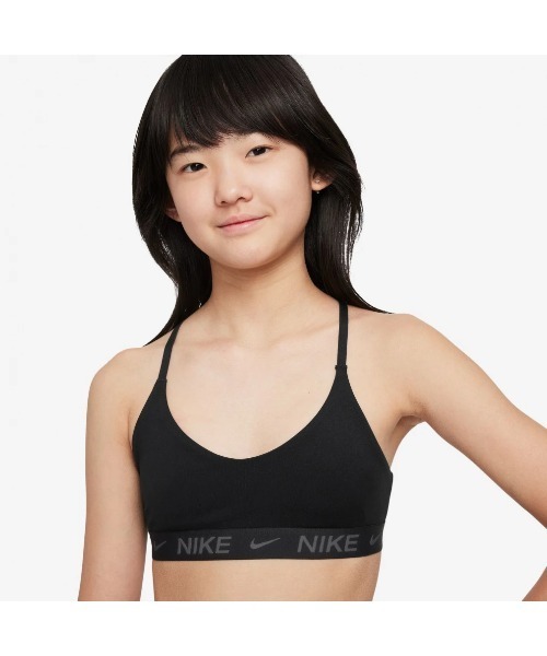 NIKE（ナイキ）の「《NIKEアパレル》YTH ガールズ DF インディ ブラ（スポーツブラ・キッズ・ブラック/ホワイト・130/140/150/160）」の6枚目の写真