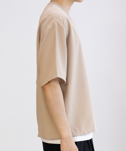 NAVY（ネイビー）の「麻調DRYクルーネックアンサンブル(Tシャツ＋タンクトップ)（Tシャツ/カットソー・メンズ・ブラック/ベージュ・M/L/XL）」の8枚目の写真