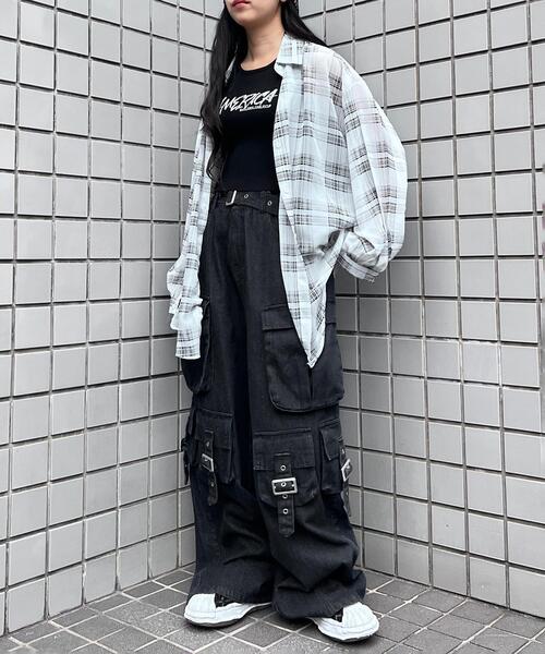 Figments(フィグメンツ)の「マルチカーゴワイドデニムパンツ(デニムパンツ・レディース・ブラック・MEDIUM/LARGE)」の20枚目の写真