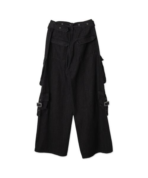 Figments(フィグメンツ)の「マルチカーゴワイドデニムパンツ(デニムパンツ・レディース・ブラック・MEDIUM/LARGE)」の22枚目の写真