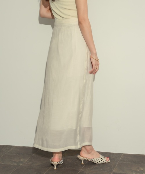 NEUNA（ヌナ）の「レイヤードシアーラップスカート（スカート・レディース・アイボリー/チャコールグレー/ブラック・FREE/SMALL）」の7枚目の写真