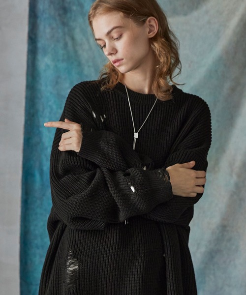 SERACE（セラス）の「【SERACE】Loose silhouette crash damage knit / ルーズシルエットクラッシュダメージニット（ニット/セーター・メンズ・ホワイト/ブラック・M/L）」の9枚目の写真