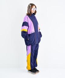 ANNA SUI NYC（アナ スイ エヌ ワイ シー）の「オーバーサイズ カラー