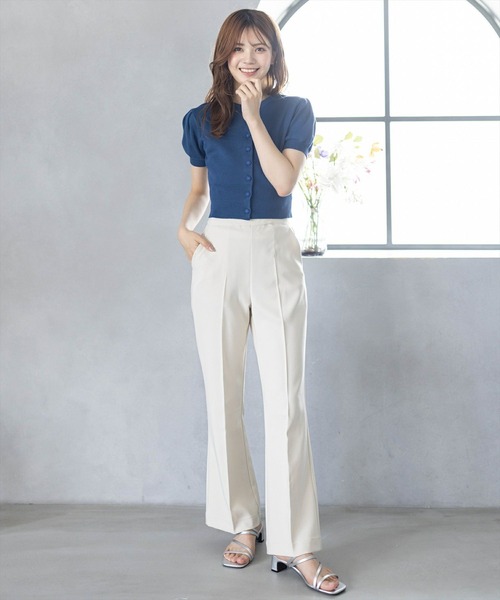 clear（クリア）の「ストレッチセミフレアパンツ [美脚シルエット スタイルアップ 脚長 オフィスカジュアルにも]≪2024AW新作≫（スラックス・レディース・ブラック/アイボリー・M/S）」の11枚目の写真