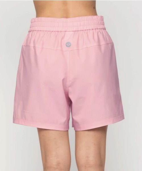 ROXY(ロキシー)の「MY 1ST ROXY SHORTS/ロキシーストレッチウエストゴム水陸両用ショーツ(その他パンツ・レディース・ブラック/コーラル/カーキ・LARGE/MEDIUM/SMALL)」の17枚目の写真