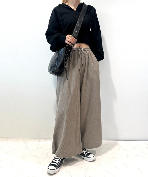 CECIL McBEE(セシルマクビー)の「カットコールワイドパンツ(その他パンツ・レディース・ブラウン/ブラック/グレー/カーキ/グレイッシュベージュ/アイボリー・LARGE/MEDIUM)」の13枚目の写真