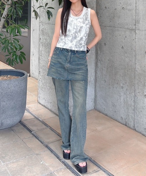 ENVYM(アンビー)の「スカートレイヤードデニム(デニムパンツ・レディース・サックスブルー/ブルー・SMALL/MEDIUM)」の2枚目の写真