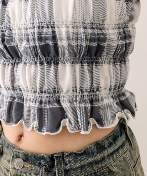 OLIVE des OLIVE（オリーブデオリーブ）の「シャーリングキャミソール（キャミソール・レディース・オフホワイト/ブラック/ピンク/チェック・FREE）」の5枚目の写真