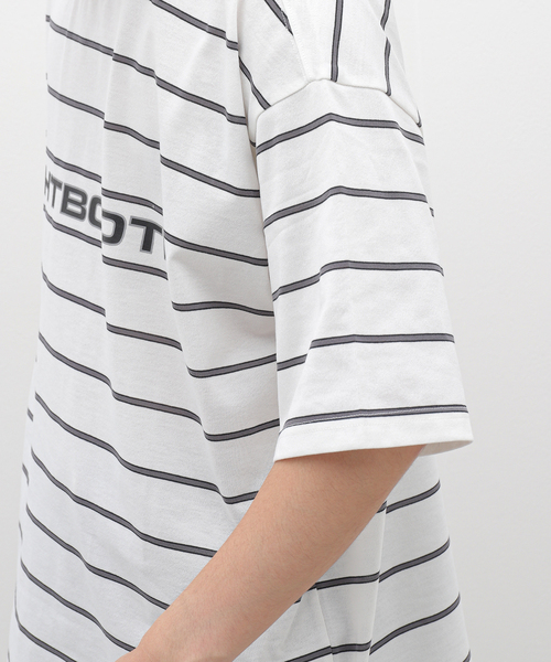 TIGHTBOOTH PRODUCTION(タイトブースプロダクション)の「TIGHTBOOTH / タイトブース LOGO BOADER T-SH(Tシャツ/カットソー・メンズ・ブラック/ホワイト・MEDIUM/LARGE)」の15枚目の写真