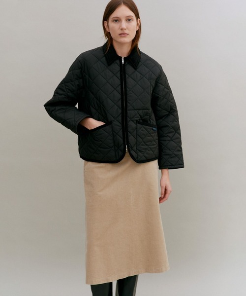 LAVENHAM(ラベンハム)の「Teynham Womens / テイナム ウィメンズ(その他アウター・レディース・ネイビー/チョコ/ダークブラック/ブラック/オフホワイト/ベージュ系その他4/ベージュ系その他・10/16/14/12/8/6)」の15枚目の写真