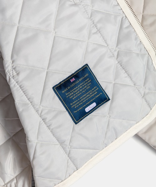 LAVENHAM(ラベンハム)の「Teynham Womens / テイナム ウィメンズ(その他アウター・レディース・ネイビー/チョコ/ダークブラック/ブラック/オフホワイト/ベージュ系その他4/ベージュ系その他・10/16/14/12/8/6)」の17枚目の写真