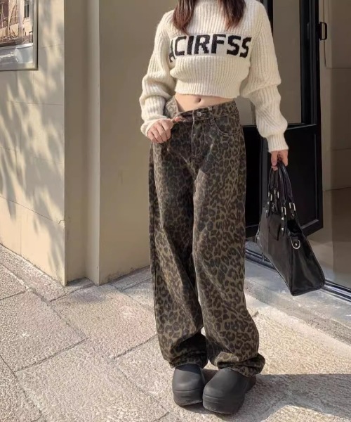 セール】ヒョウ柄 ワイドストレートデニムパンツ（デニムパンツ
