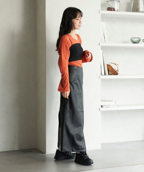 FREAK'S STORE(フリークスストア)の「FREAK’S STORE/フリークスストア The Yarn. ガーゼ天竺 バックオープンロングT(Tシャツ/カットソー・レディース・オレンジ/オフホワイト・フリ-)」の11枚目の写真