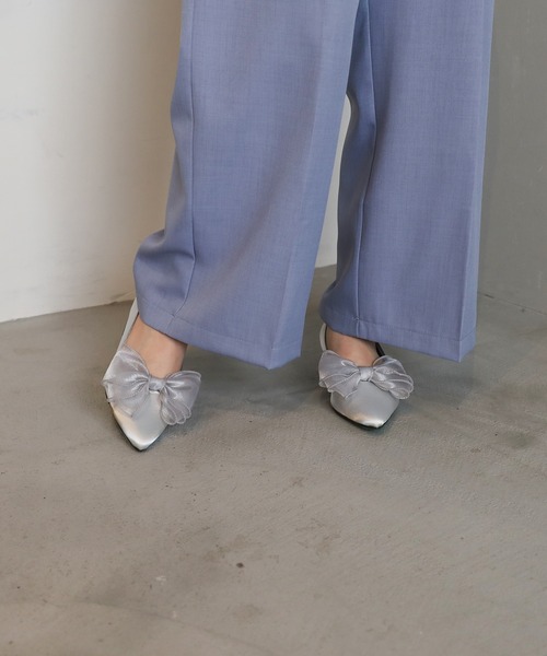 ASTORIA ODIER（アストリアオディール）の「オーガンジーリボン２WAYパンプス（パンプス・レディース・ホワイト×ブラック/ブラック/シルバー/サックスブルー系/ライトグレー/ベージュ/チャコールグレー・SMALL/MEDIUM/LARGE）」の9枚目の写真