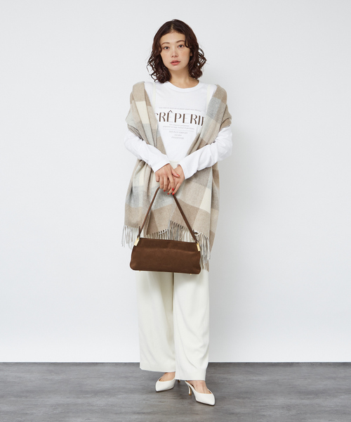 Rouge vif Anna（ルージュヴィフアンナ）の「シンプルロゴプリントロンT（Tシャツ/カットソー・レディース・ブラウン/ネイビー・フリー）」の17枚目の写真