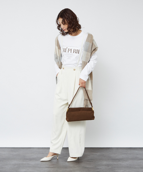 Rouge vif Anna（ルージュヴィフアンナ）の「シンプルロゴプリントロンT（Tシャツ/カットソー・レディース・ブラウン/ネイビー・フリー）」の18枚目の写真