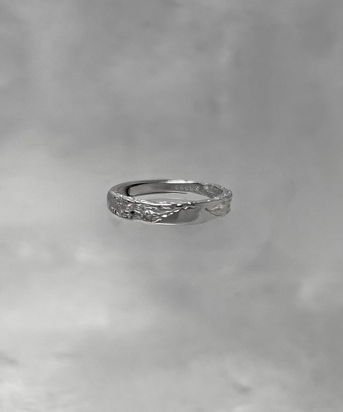 SBG(エスビー)の「SBG シルバー925フリーサイズバリエーションデザインリング(リング・メンズ・B/A/D/C/その他3/その他5/その他11/E/S/T/V/W/その他8/その他10/H/J/O/Q/X/Z/その他6/L/その他4/その他7/その他9/その他12/P/R/Y/F/G/I/その他14/その他15/その他16/その他17/その他18/K/M/N/その他1/その他2/U/その他13/その他19/その他25/その他26/その他27/その他20/その他21/その他23/その他22/その他24/その他30/その他28/その他29・FREE)」の1枚目の写真