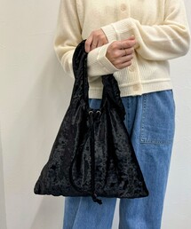 fredy emue（フレディエミュ）の「ベロアギャザーくり手ハンドルバッグ（ハンドバッグ・レディース）」