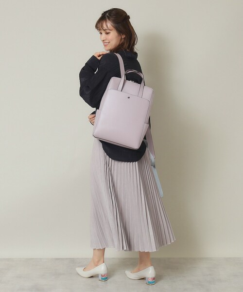 ITS'DEMO（イッツデモ）の「◆【通勤に／A4／PC／6ポケット】かるいかばんリュック（バックパック/リュック・レディース・ベージュ/ブラック/ワインレッド/ライトグレー/パープル・00）」の14枚目の写真