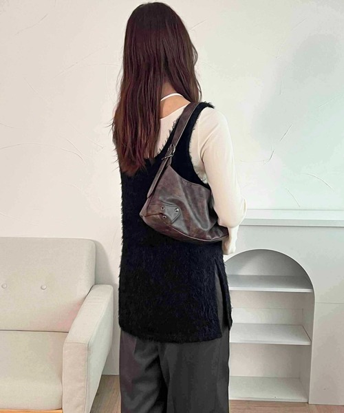apres jour clair（アプレジュールクレア）の「【apres jour clair】ふわふわロングベスト【ZOZOTOWN限定アイテム】（タンクトップ・レディース・アイボリー/ブラック・フリー/X-LARGE）」の15枚目の写真