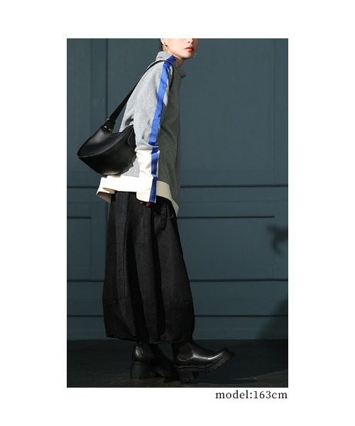 Sawa a la mode(サワアラモード)の「配色ライン裏起毛スウェットトップス(スウェット・レディース・グレー/イエロー・FREE)」の18枚目の写真