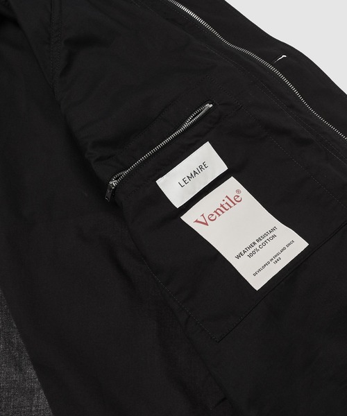 LEMAIRE(ルメール)の「PARACHUTE BLOUSON(ブルゾン・メンズ・ブラック・46/44)」の13枚目の写真