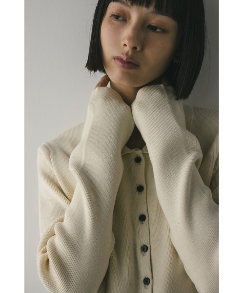 STYLEMIXER(スタイルミキサー)の「シェイプボタンニットポロ(ニット/セーター・レディース・ホワイト/レッド/ブラック/カーキ・FREE)」の6枚目の写真