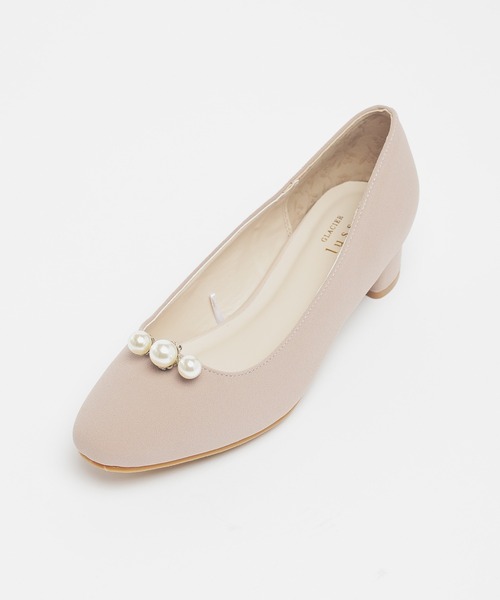 GLACIER lusso（グラシアルッソ）の「パール付パンプス（パンプス・レディース・グレイッシュベージュ/ブラック・23.0/23.5/24.0/24.5/22.5）」の15枚目の写真
