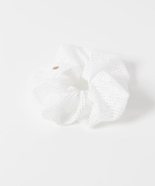 SMELLY（スメリー）の「メッシュボリュームシュシュ（ヘアゴム・レディース・ホワイト・-）」の5枚目の写真