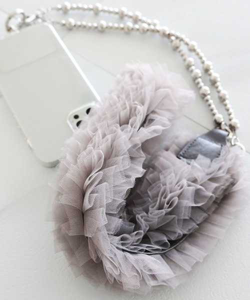 LEPSIM(レプシィム)の「チュール*メタルスマホストラップ 283777(スマホグッズ・レディース・グレー/ブラック・ONE SIZE)」の1枚目の写真