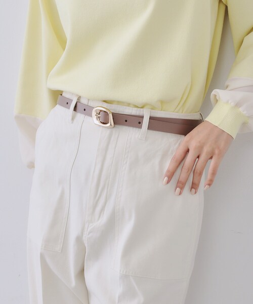 OPAQUE.CLIP（オペークドットクリップ）の「変形メタル幅細ベルト（ベルト・レディース・ゴールド/ベージュ/シルバー・00）」の4枚目の写真