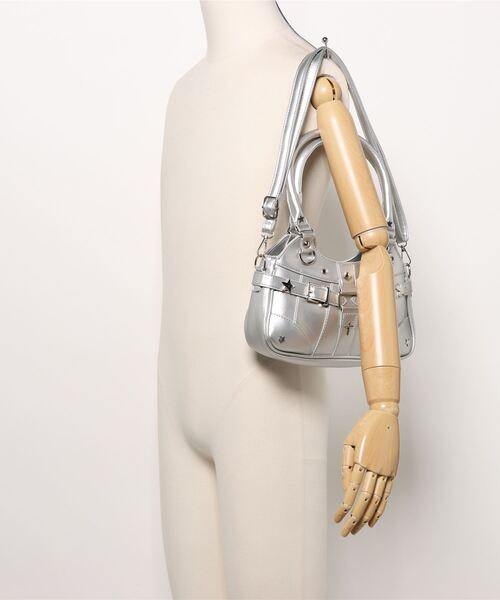 VIBGYOR（ヴィブジョー）の「【LAMPOON】2WAY痛バッグ（ショルダーバッグ・レディース・ブラック/シルバー・FREE）」の20枚目の写真