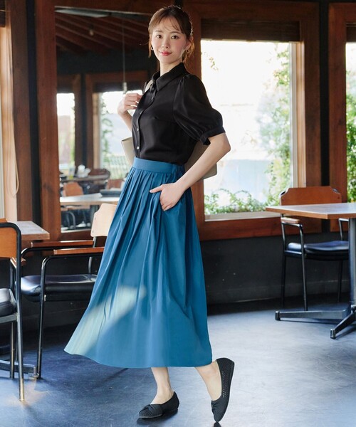 Tiaclasse(ティアクラッセ)の「【大きいサイズ】パフスリーブシャツブラウス(シャツ/ブラウス・レディース・サックスブルー/ブラック/ラベンダー/オフホワイト/グレイッシュベージュ/ブラック系その他・XXL/XL)」の12枚目の写真