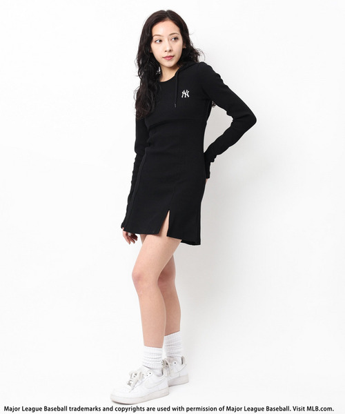 BACK TO THE FIELD(バック トゥー ザ フィールド)の「【MLB】刺しゅうロゴタイトリブフーディミニワンピース(ワンピース・レディース・ブラウン/ブラック/グレー・FREE)」の20枚目の写真