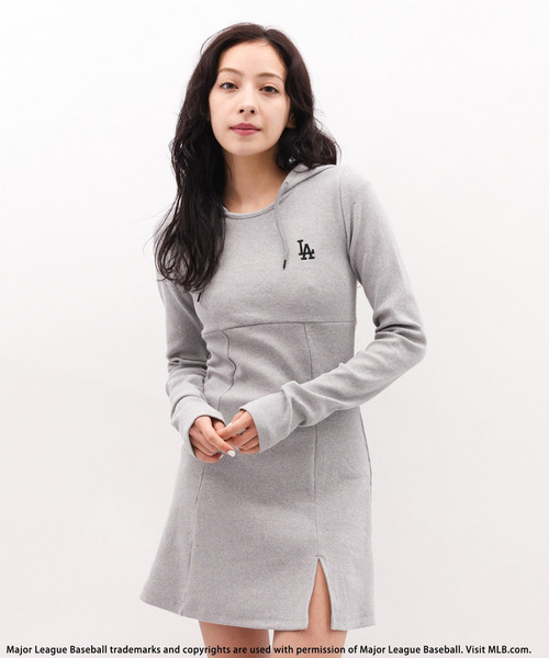 BACK TO THE FIELD(バック トゥー ザ フィールド)の「【MLB】刺しゅうロゴタイトリブフーディミニワンピース(ワンピース・レディース・ブラウン/ブラック/グレー・FREE)」の9枚目の写真