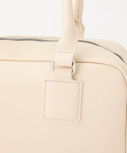 COLONY 2139(コロニートゥーワンスリーナイン)の「レクタングルボストンバッグ(ボストンバッグ・レディース・ベージュ/ブラック・FREE)」の15枚目の写真