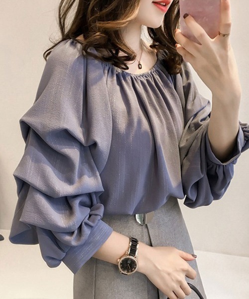 SallyLunn(サリーラン)の「タックオフショルダーブラウス(シャツ/ブラウス・レディース・ネイビー/ライトピンク/ライトベージュ・MEDIUM/LARGE)」の5枚目の写真