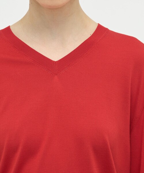 TOMORROWLAND .B（トゥモローランドビー）の「ウォッシャブルシルク Vネックプルオーバー（ニット/セーター・レディース・ネイビー/ホワイト/レッド・FREE）」の10枚目の写真