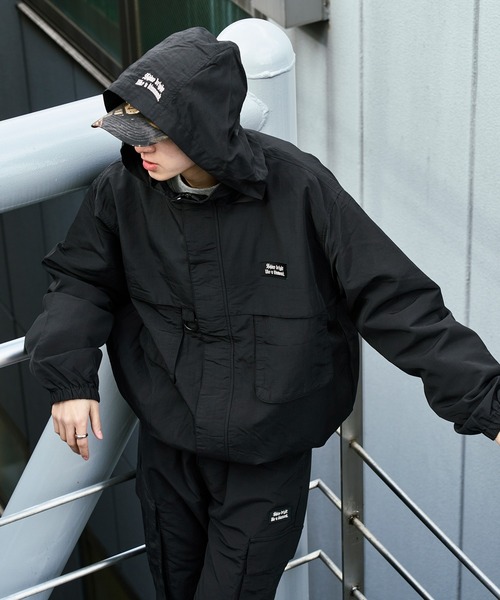 kutir(クティール)の「2WAY MULTIPOCKET MOUNTAIN PARKA/2wayマルチポケットマウンパ(ブルゾン・メンズ・ブラック/ネイビー/チャコールグレー/ライトグレー/グレイッシュベージュ・SMALL/MEDIUM/LARGE/X-LARGE)」の8枚目の写真