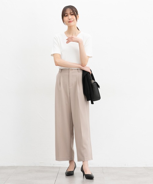 Honeys(ハニーズ)の「【UVカット】半袖オーガニックVネック(Tシャツ/カットソー・レディース・オフホワイト/ブラック・L/LL/M)」の4枚目の写真