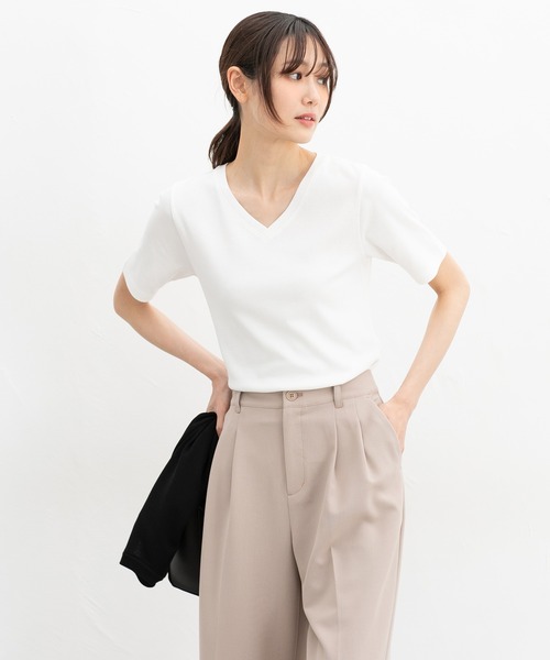 Honeys(ハニーズ)の「【UVカット】半袖オーガニックVネック(Tシャツ/カットソー・レディース・オフホワイト/ブラック・L/LL/M)」の5枚目の写真