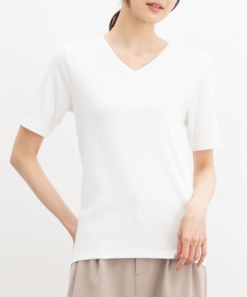 Honeys(ハニーズ)の「【UVカット】半袖オーガニックVネック(Tシャツ/カットソー・レディース・オフホワイト/ブラック・L/LL/M)」の6枚目の写真