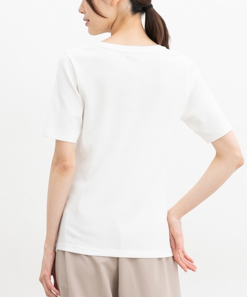 Honeys(ハニーズ)の「【UVカット】半袖オーガニックVネック(Tシャツ/カットソー・レディース・オフホワイト/ブラック・L/LL/M)」の16枚目の写真